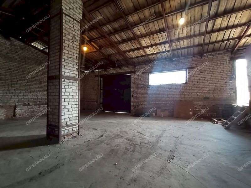 помещение под склад на Чачиной ул, д.36