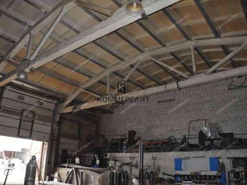 здание под офис, торговую площадь на Республиканской улице город Бор