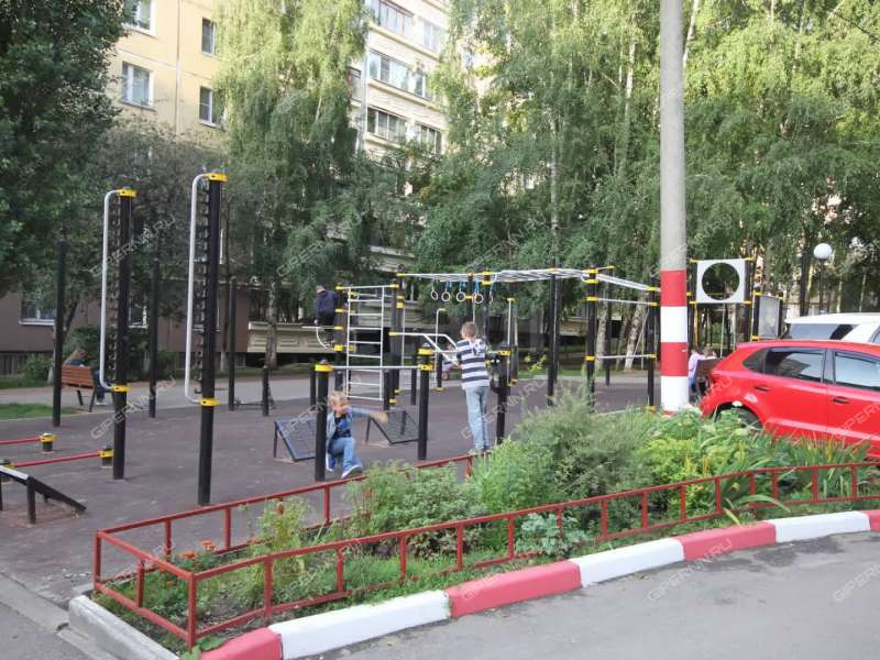 трёхкомнатная квартира на улице Верхнепечёрская дом 7 к2