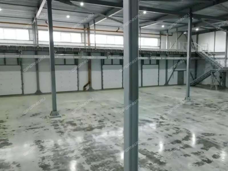 помещение под склад на  село Федяково