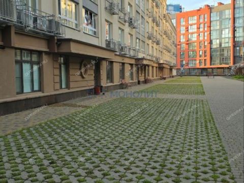 3-komnatnaya-pl-svobody-d-7 фото