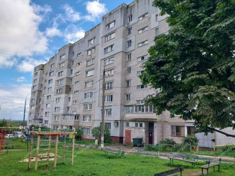 4-komnatnaya-ul-kashhenko-d-27 фото
