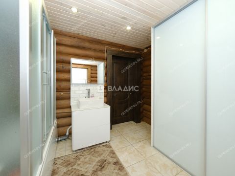 dom-derevnya-beshencevo-ul-zagorodnaya-d-63 фото