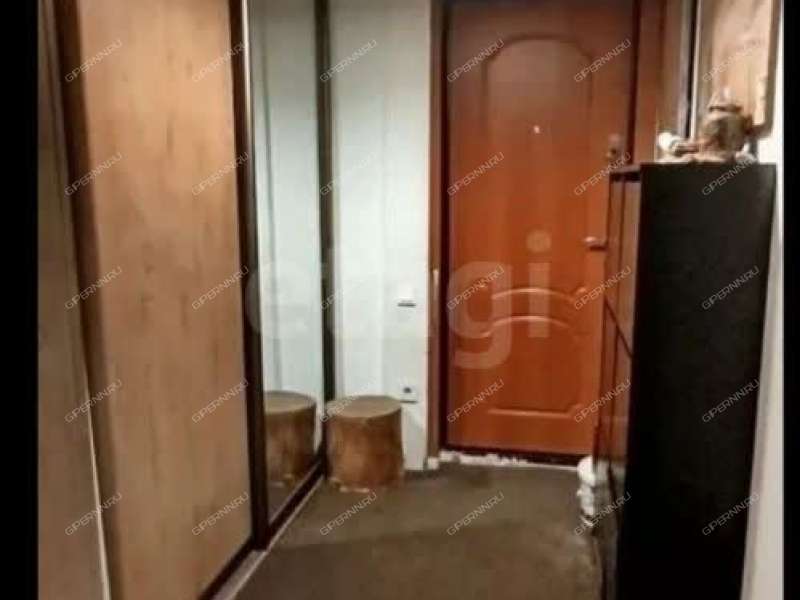 трёхкомнатная квартира на улице Адмирала Васюнина дом 12 к3