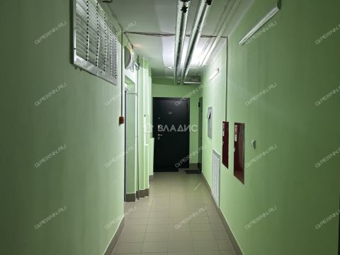 3-komnatnaya-ul-osharskaya-d-98-k1 фото