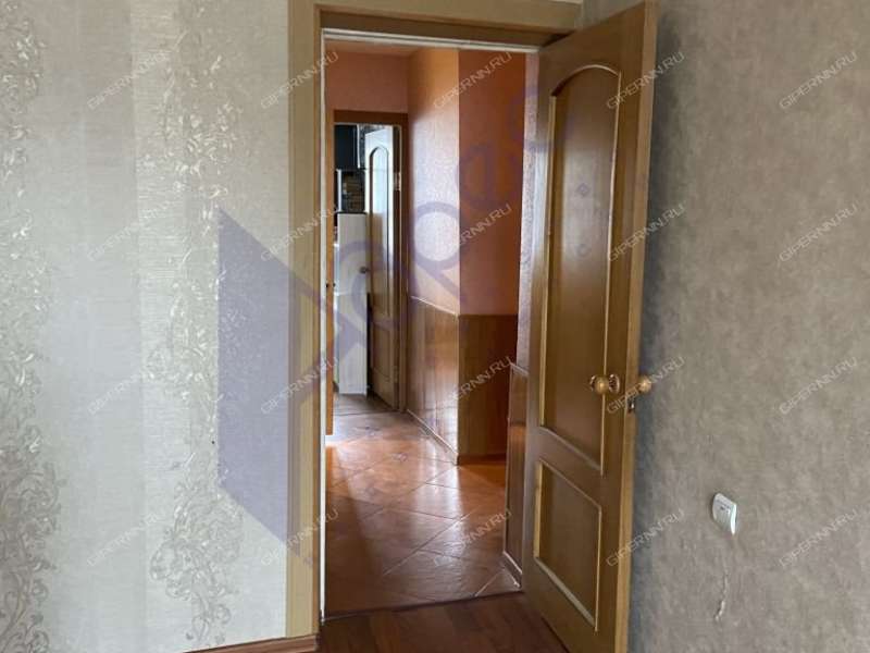 трёхкомнатная квартира на улице Строкина дом 14