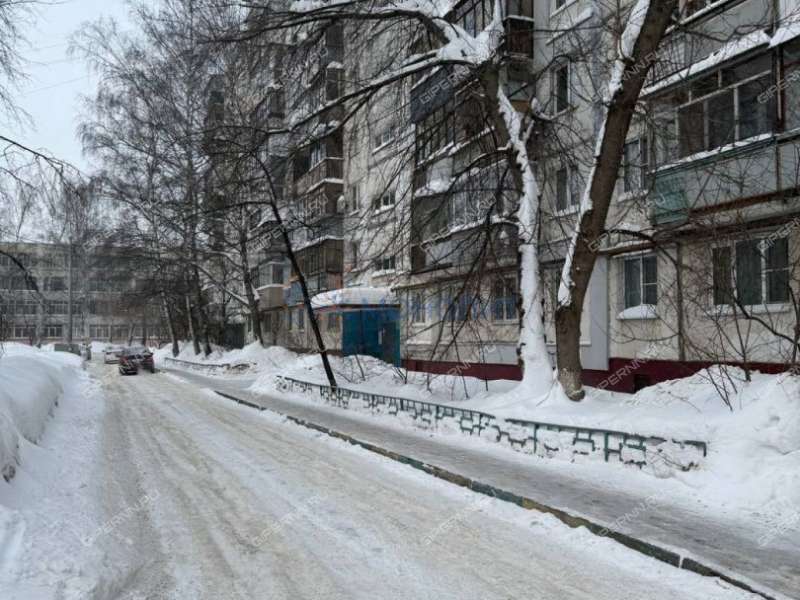 трёхкомнатная квартира на улице Мельникова дом 30