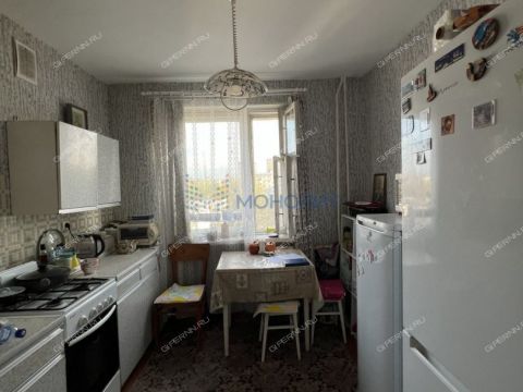 2-komnatnaya-ul-verhnepecherskaya-d-2-k1 фото