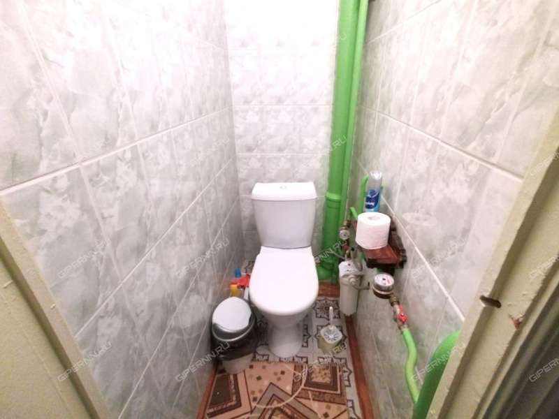 трёхкомнатная квартира в Центральном микрорайоне дом 9 город Выкса