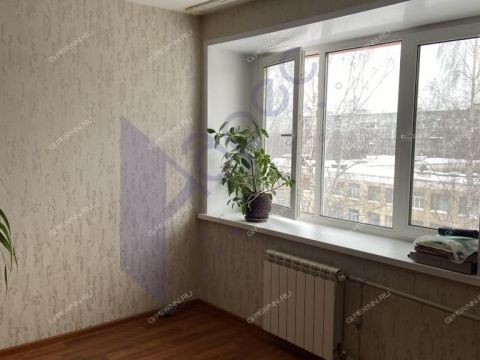 3-komnatnaya-ul-strokina-d-14 фото