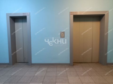 2-komnatnaya-ul-germana-lopatina-d-12-k1 фото