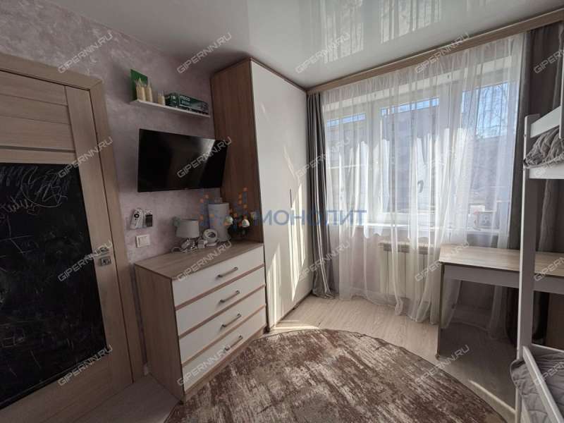 трёхкомнатная квартира на улице Бурденко дом 17