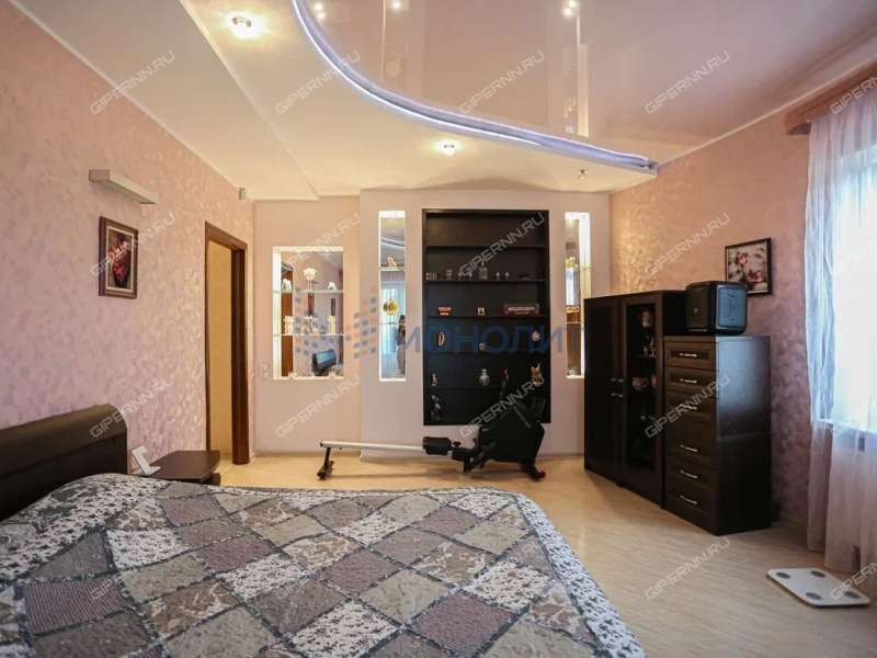 трёхкомнатная квартира на Мещерском бульваре дом 5А
