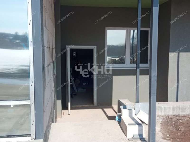 помещение под коммерческую недвижимость на Академической улице деревня Афонино