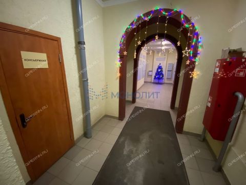 3-komnatnaya-b-r-60-letiya-oktyabrya-d-21-k2 фото