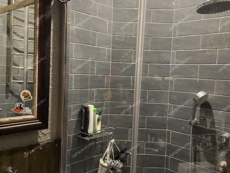 четырёхкомнатная квартира на улице Воровского дом 24