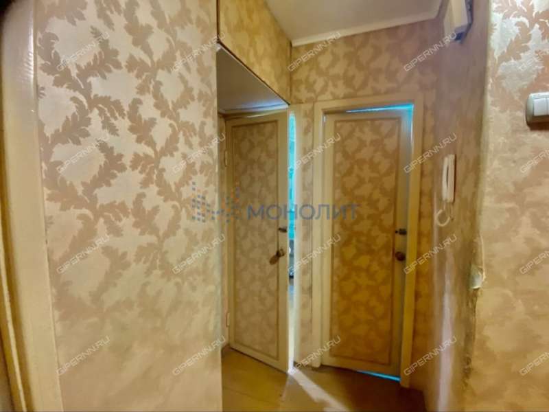 трёхкомнатная квартира на улице Шаляпина дом 15