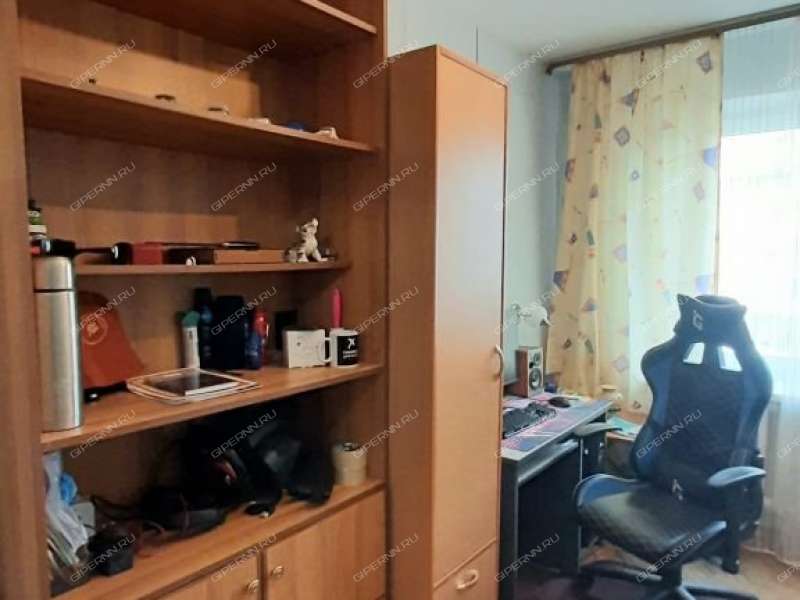 четырёхкомнатная квартира на улице Карла Маркса дом 24