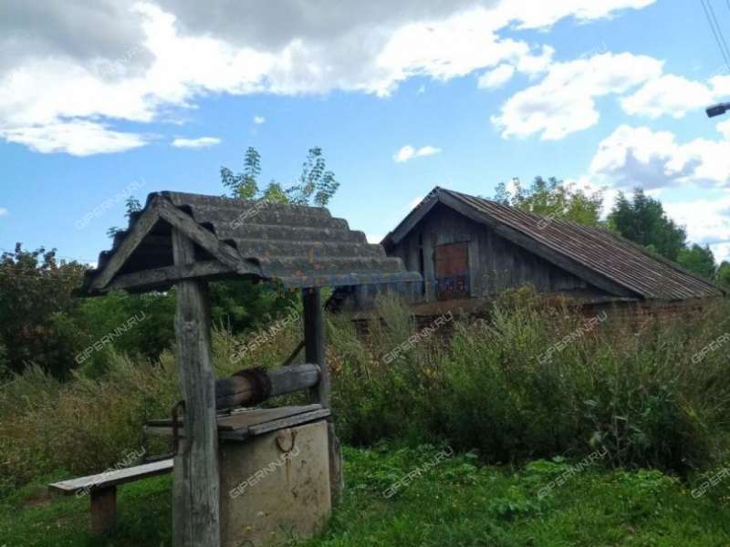 дом на Подгорной улице село Толба