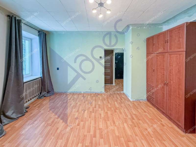 однокомнатная квартира на Светлоярской улице дом 20