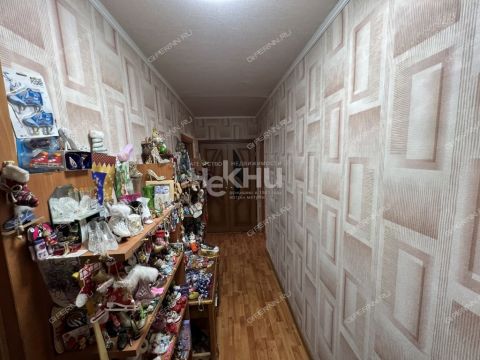 3-komnatnaya-ul-sergeya-esenina-d-19 фото