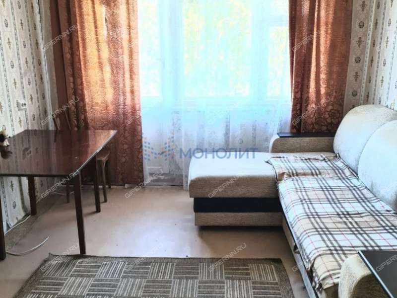 четырёхкомнатная квартира на Школьной улице дом 26 село Линда