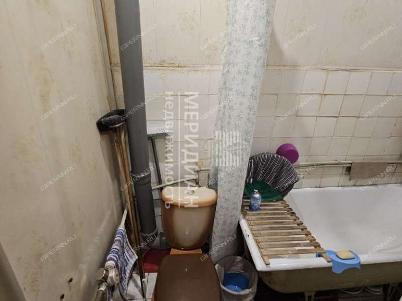 трёхкомнатная квартира на Октябрьская дом 11 посёлок Октябрьский