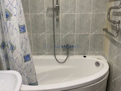 3-komnatnaya-ul-tropinina-d-10 фото