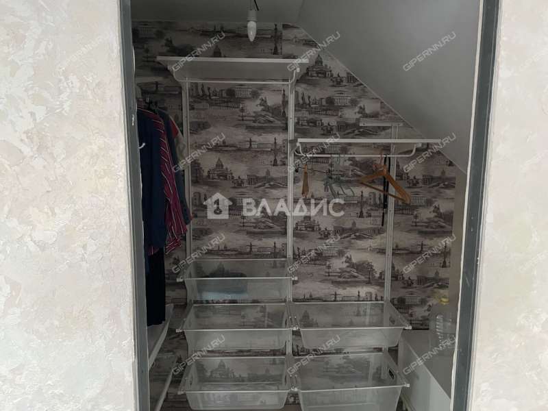 дом на улице Ясная коттеджный поселок Каменки