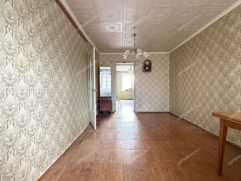 трёхкомнатная квартира на улице Максима Горького дом 250