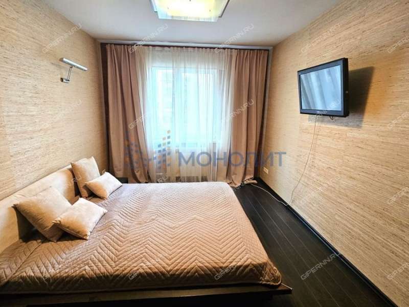 трёхкомнатная квартира на улице Верхнепечёрская дом 7 к2