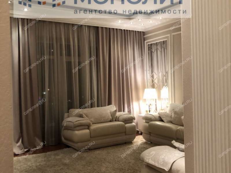 трёхкомнатная квартира на улице Октябрьской Революции дом 60