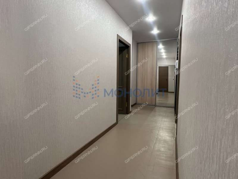 четырёхкомнатная квартира на Комсомольской улице дом 44