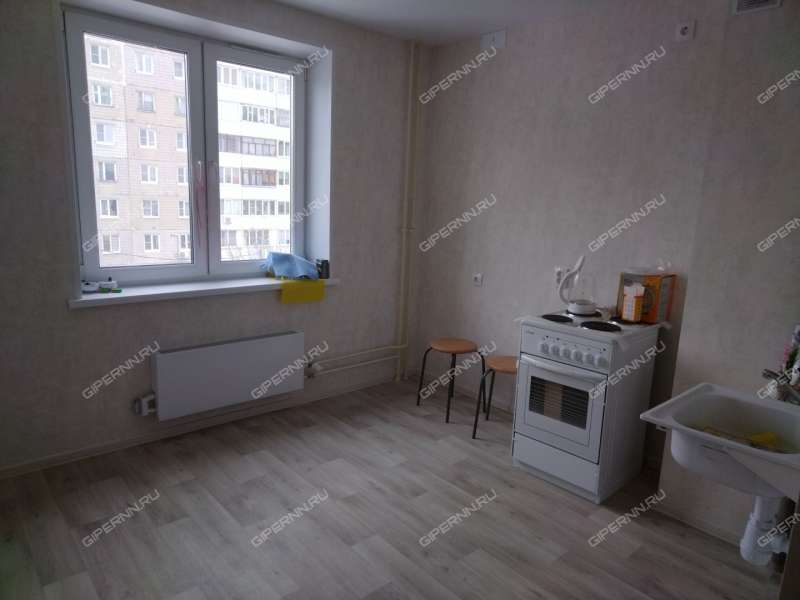 трёхкомнатная квартира на улице Васильева дом 33А