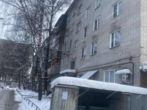 4-komnatnaya-ul-makovskogo-d-21 фото