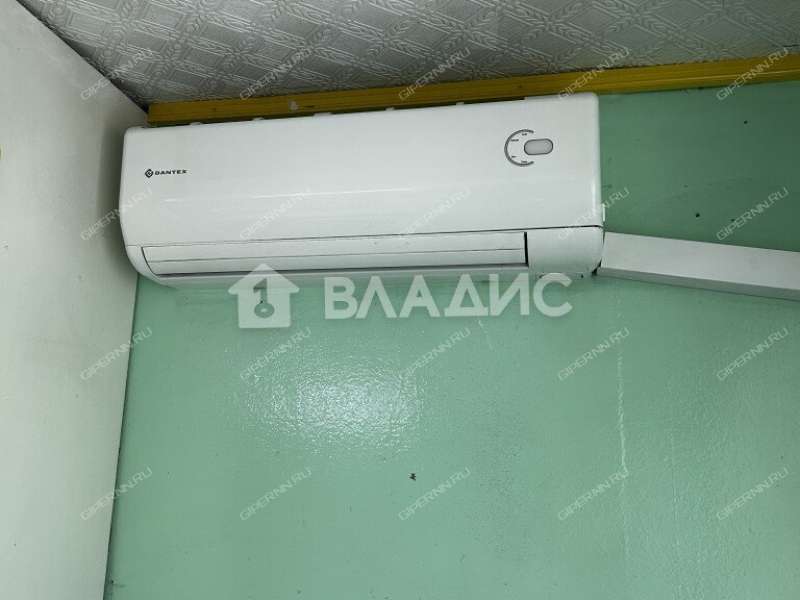 здание под офис, торговую площадь на улице Строителей рабочий посёлок Ковернино