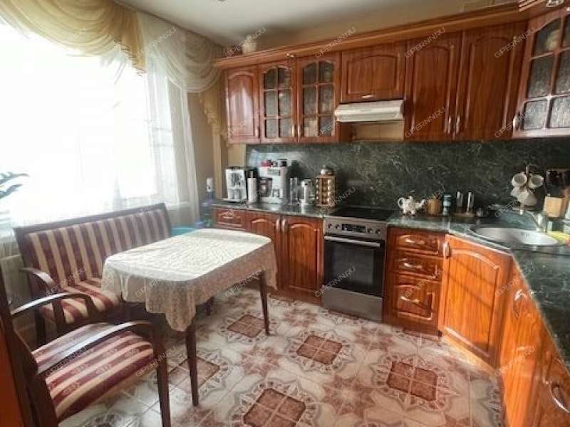 трёхкомнатная квартира на проспекте Ильича дом 39  к2