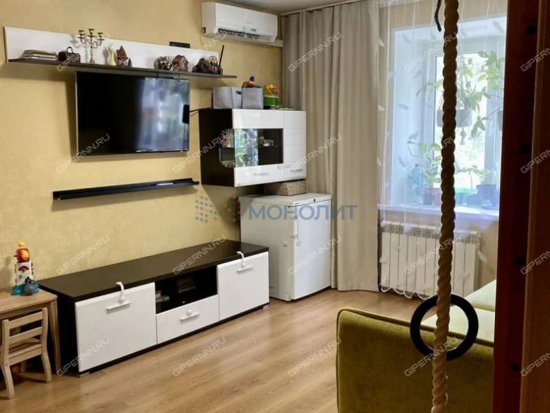 однокомнатная квартира на улице Строкина дом 15