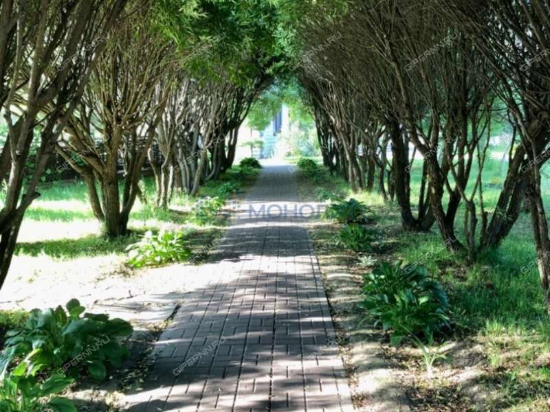 таунхаус на улице Чешская деревня Карловы-Вары деревня Шумилово