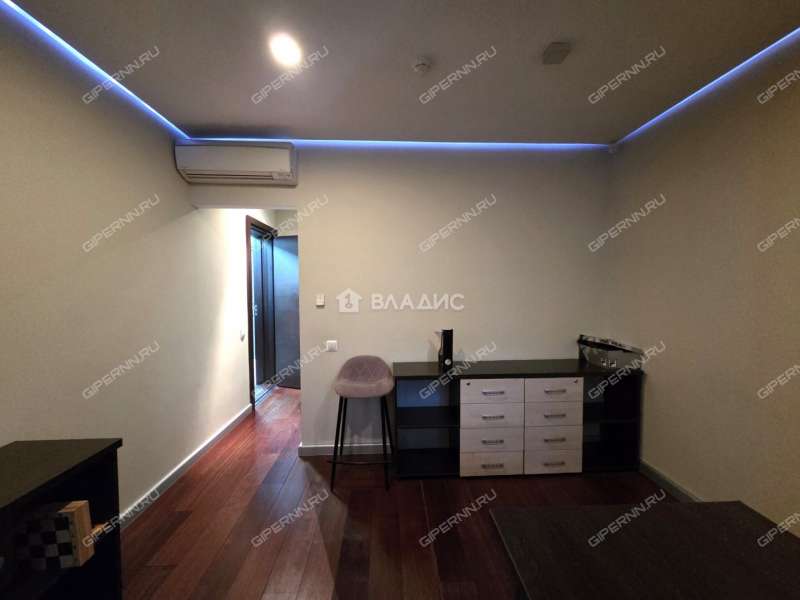 помещение под офис на улице Братьев Игнатовых