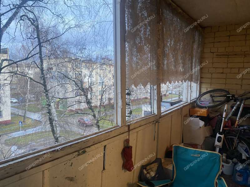 комната в доме 33 к2 на Дворовой улице