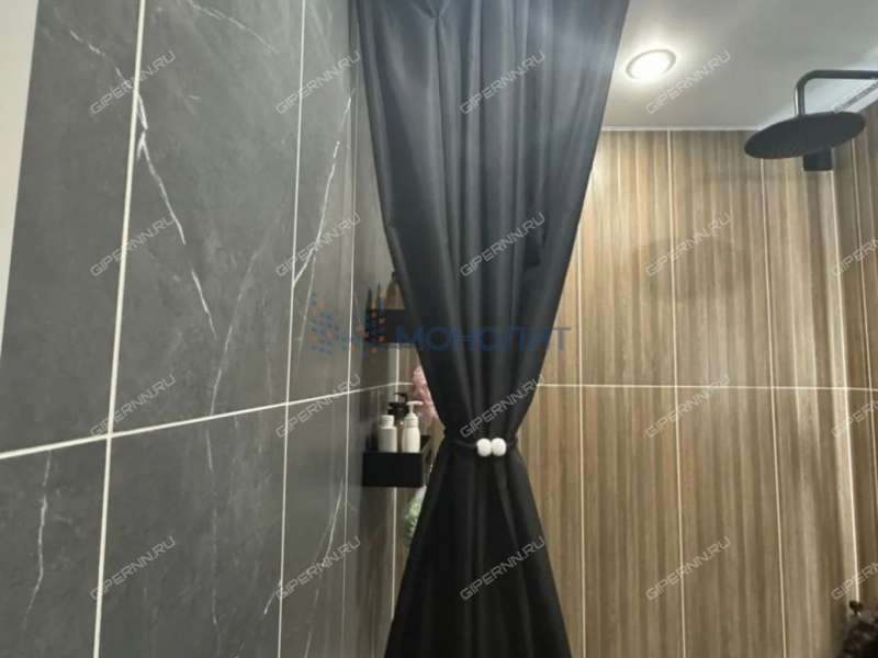 трёхкомнатная квартира на улице Маршала Воронова дом 6