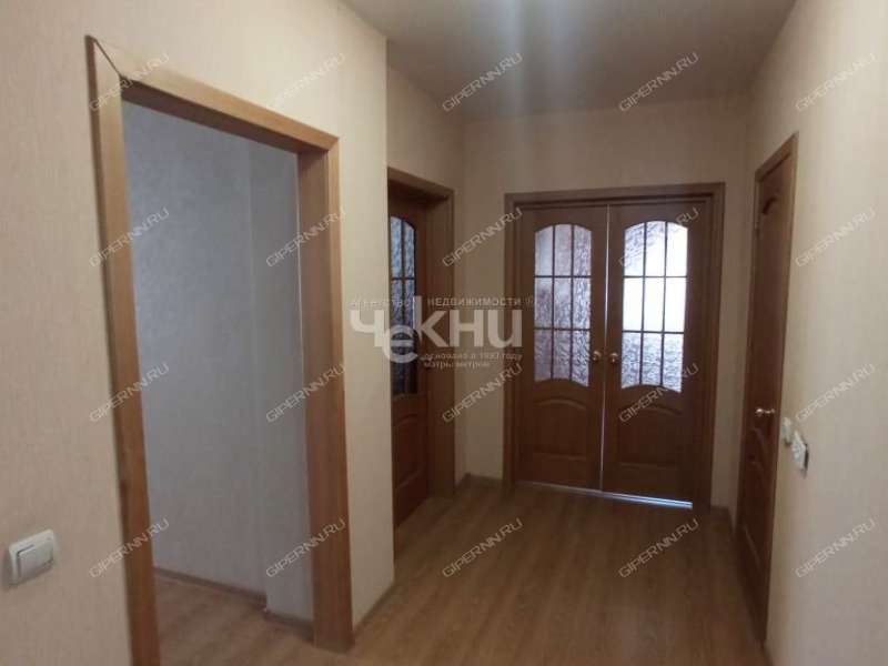 двухкомнатная квартира на улице Ванеева дом 6