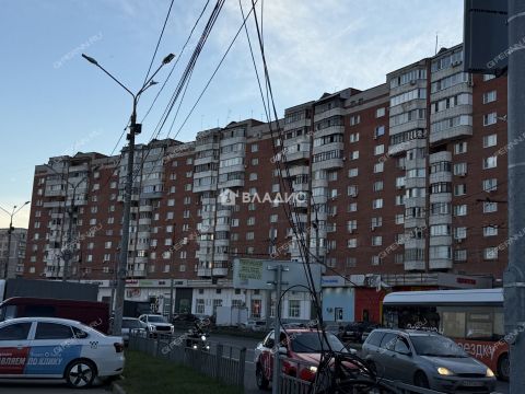 1-komnatnaya-ul-plotnikova-d-4 фото