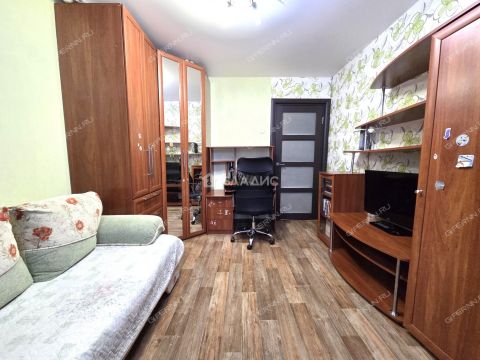 3-komnatnaya-ul-poltavskaya-d-35 фото