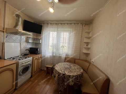 3-komnatnaya-ul-svobody-d-112 фото