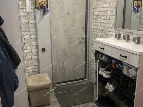 2-komnatnaya-ul-vahtangova-d-14 фото