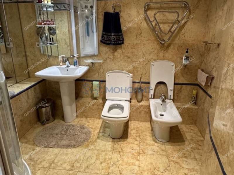 шестикомнатная квартира на Студёной улице дом 32