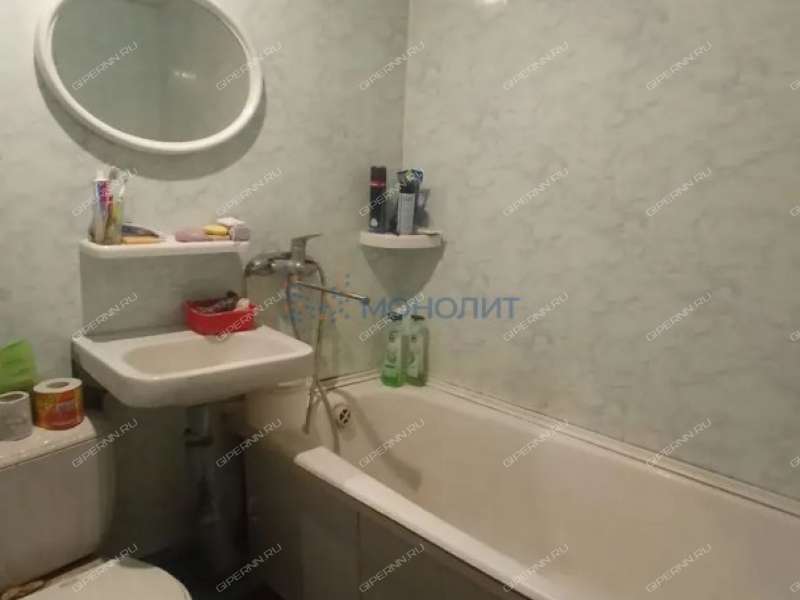 однокомнатная квартира на проспекте Бусыгина дом 47