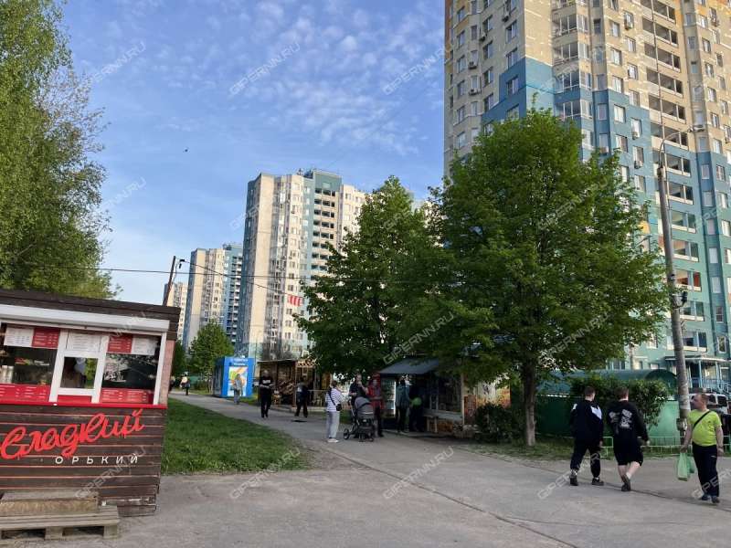 трёхкомнатная квартира на улице Янки Купалы дом 42